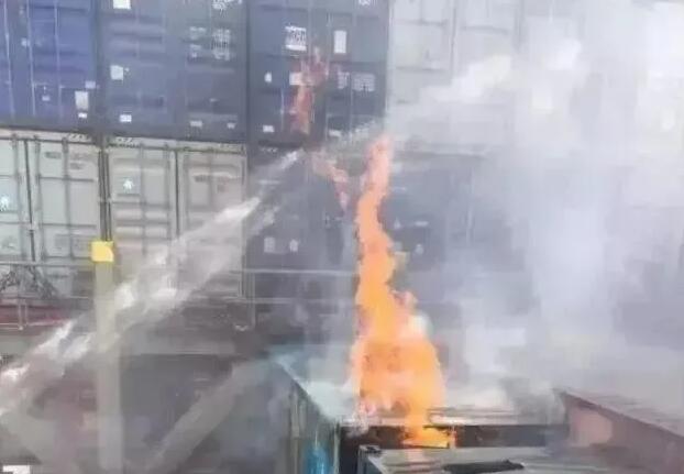 鋰<a href='http://m.lztzps.com' title='電池海運(yùn)' >電池海運(yùn)</a>