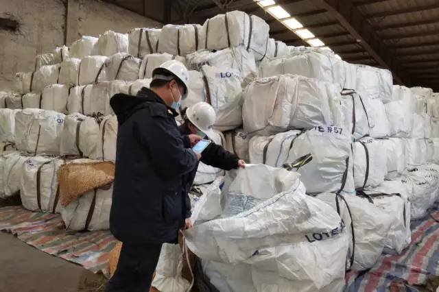 鋰<a href='http://m.lztzps.com' title='電池海運(yùn)' >電池海運(yùn)</a>