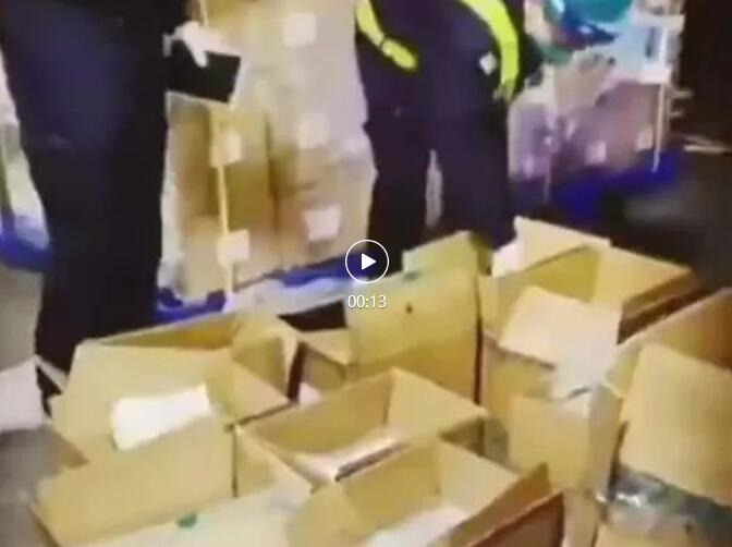 鋰<a href='http://m.lztzps.com' title='電池海運' >電池海運</a>