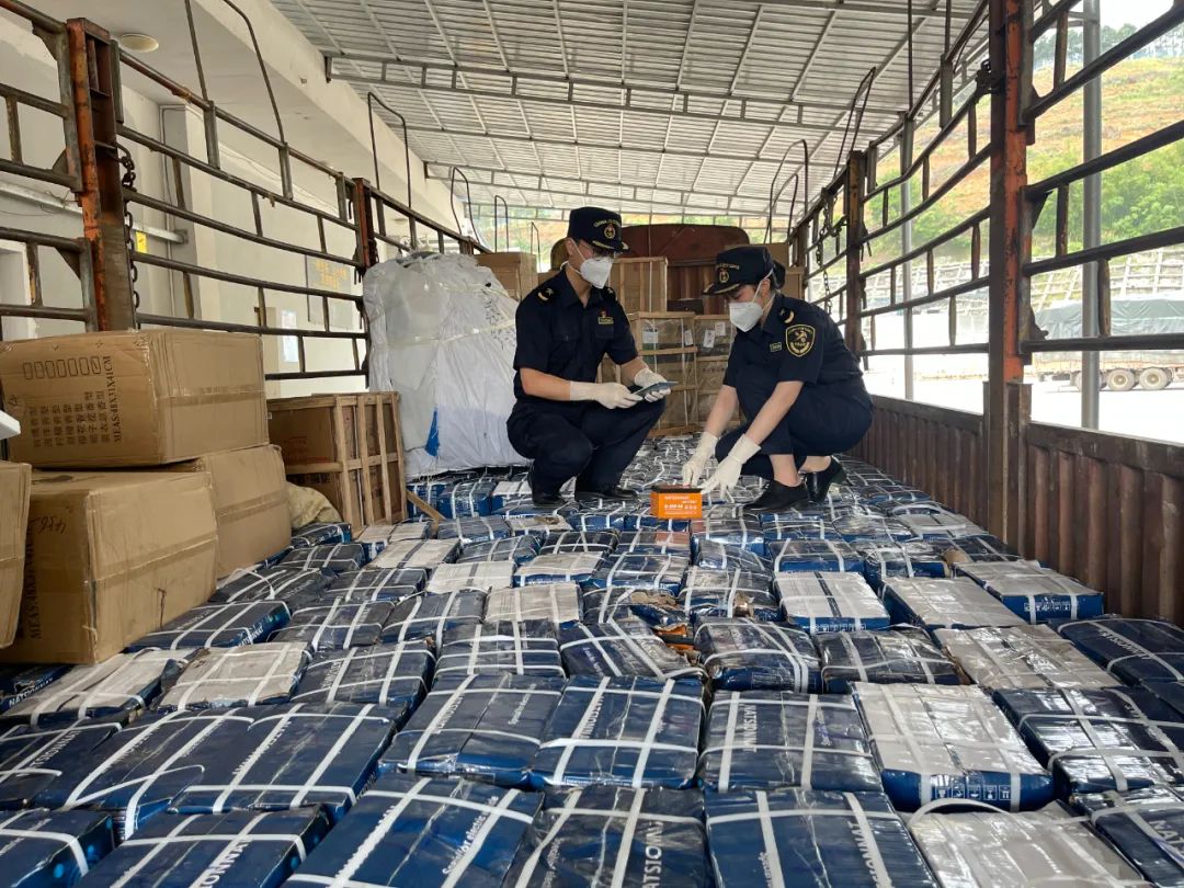 鉛酸<a href='http://m.lztzps.com' title='電池海運' >電池海運</a>